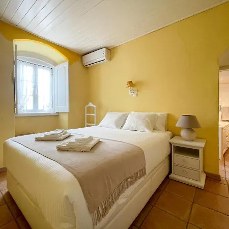 Вилла Charming Countryside With Fireplace & Patio
