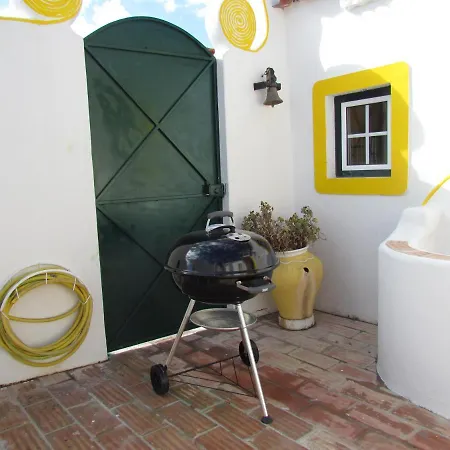 Charming Countryside With Fireplace & Patio Villa *