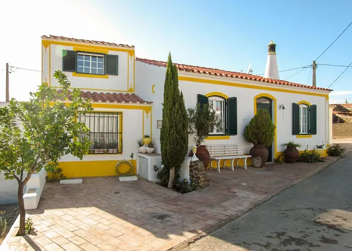 Charming Countryside With Fireplace & Patio Alcoutim