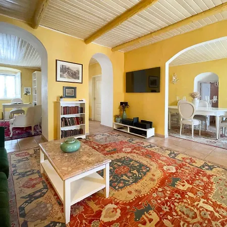 Βίλα Charming Countryside With Fireplace & Patio *